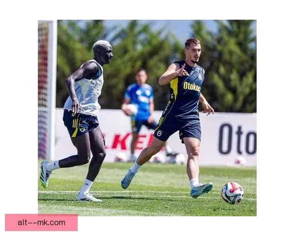 卢西安阿戈梅冬窗租借加盟塞维利亚助力球队锋线升级