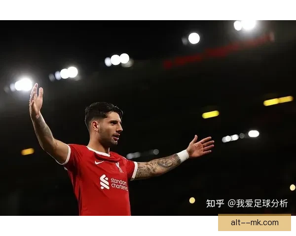 索博斯洛伊精彩远射破门助球队战胜西汉姆联夺联赛杯冠军